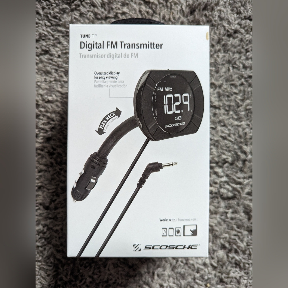 Digital FM transmitter for car